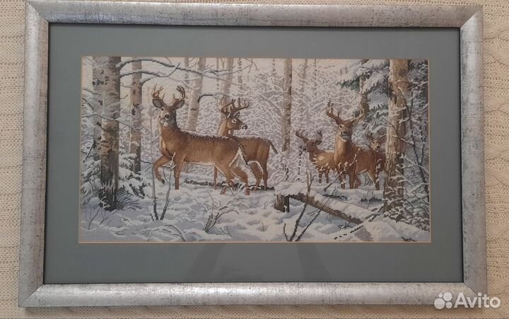 Готовая вышивка крестом в раме