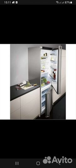 Холодильник AEG