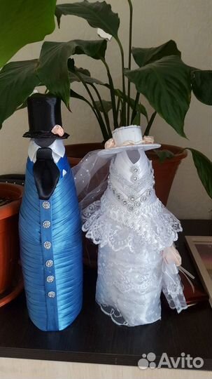 Украшения на свадебные бутылки