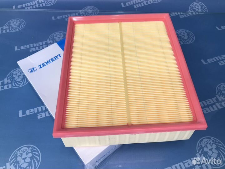 Фильтр воздушный Audi A4