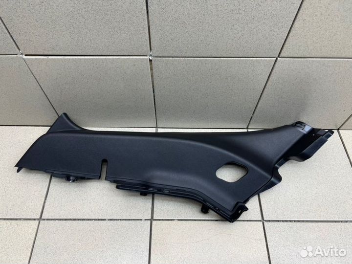 Обшивка стойки задняя левая Hyundai Solaris седан