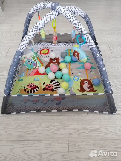 Развивающий игровой коврик для детей