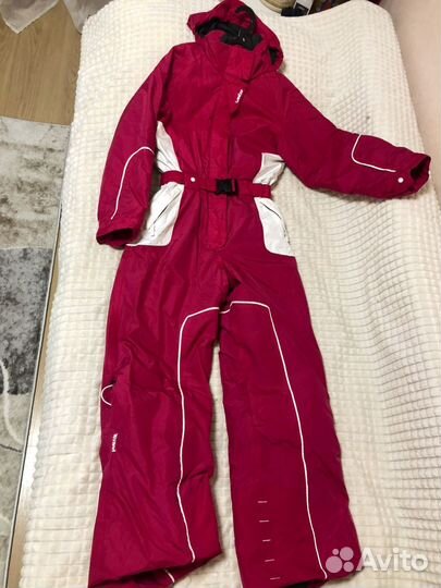 Горнолыжный комбинезон женский