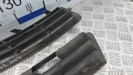 Решетка бампера передняя volkswagen passat B6 (BML