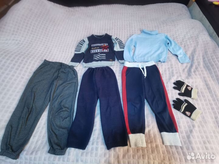 Продам пакет детских вещей на мальчика 3-4 года