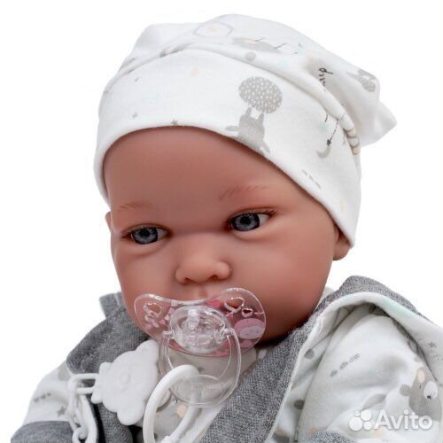 Кукла Antonio Juan Клаудия в сером, 42 см