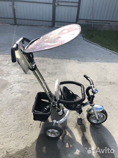 Детский велосипед трехколесный с ручкой