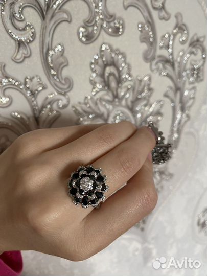 Серебряные украшения