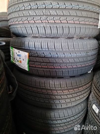 DoubleStar DS01 215/55 R18 95H