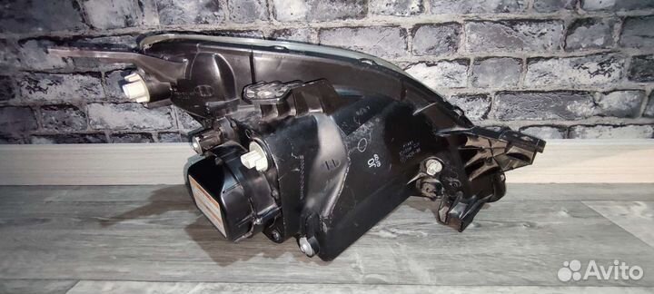 Фары Honda CR-V 2003 г. RD4