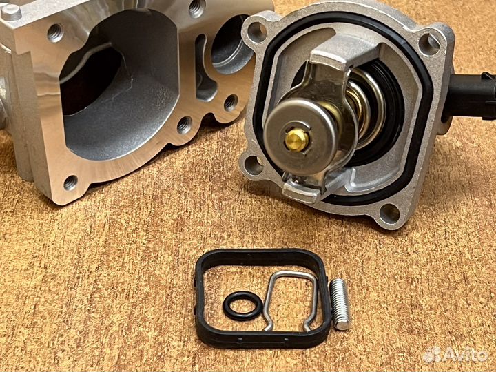 Корпус в сборе с термостатом GM 96984103