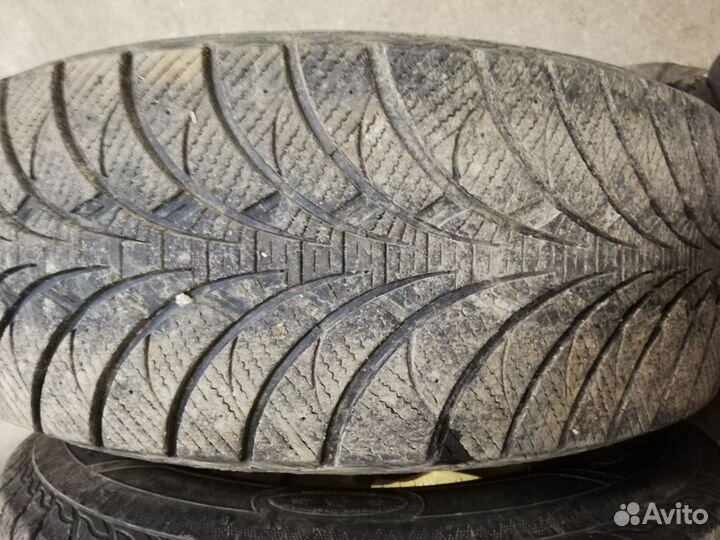 Goodyear UltraGrip Ice 275/65 R18