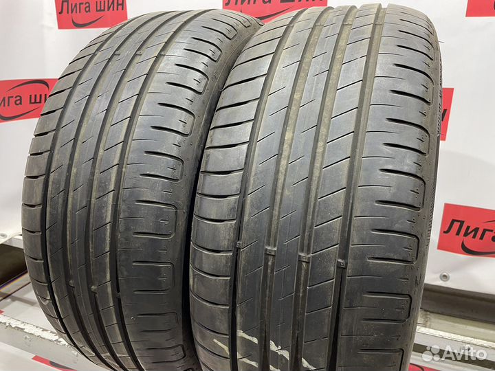 Goodyear EfficientGrip Performance 225/55 R16