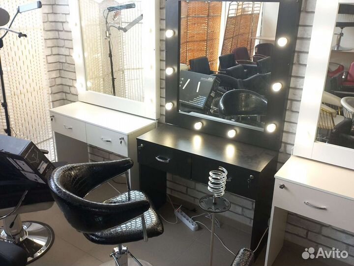 Рабочее место парикмахера под ключ