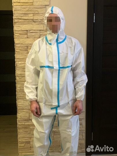 Защитный костюм