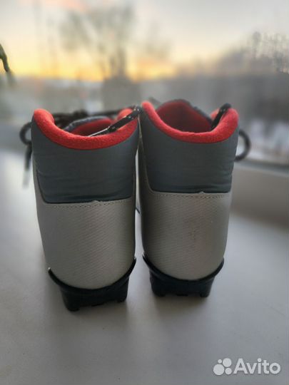 Лыжные ботинки 35 размер