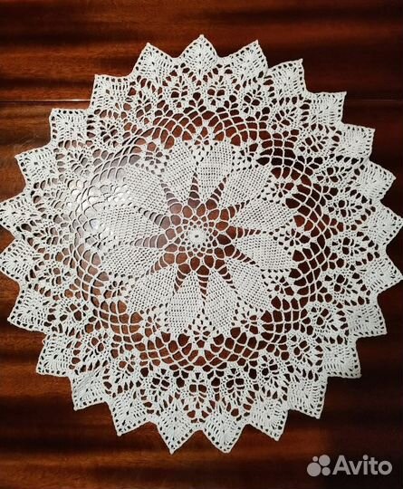 Салфетки вязаные крючком ручной работы