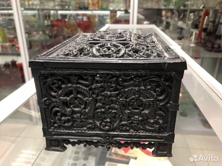 Шкатулка ажурная Касли 50годы