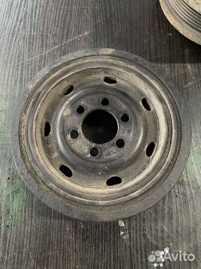 Шкив коленвала Discovery 3 2,7 Discovery 4 3,0