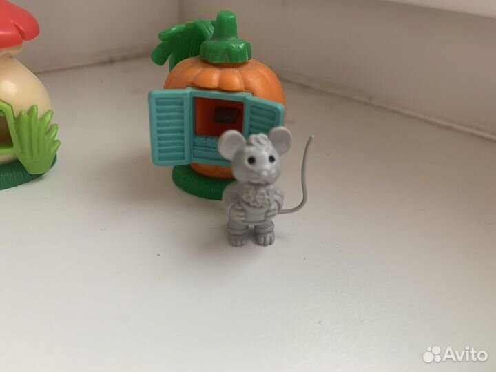 Киндер сюрприз «Мышки в домиках»