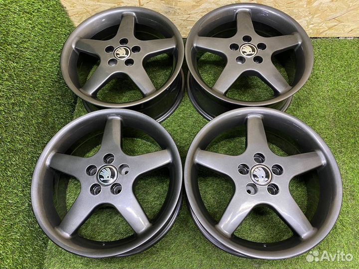 Оригинальные диски R-16 WV polo rapid