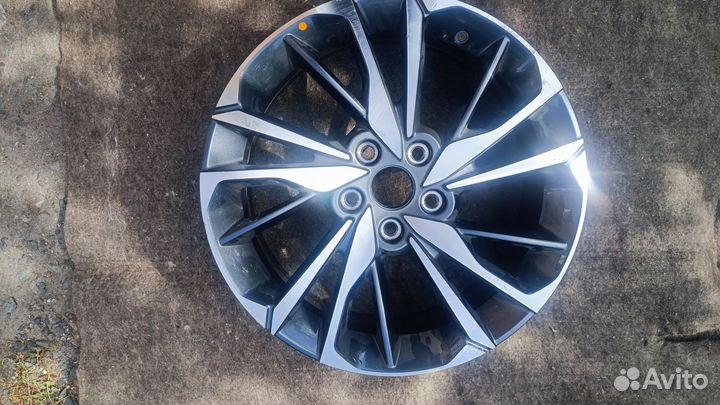 Диски R18 комплект