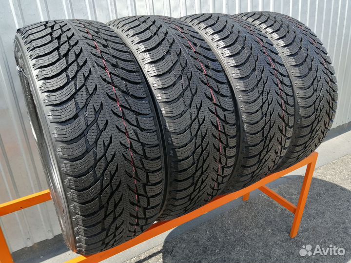 Nokian Tyres Hakkapeliitta R3 235/60 R16 94E