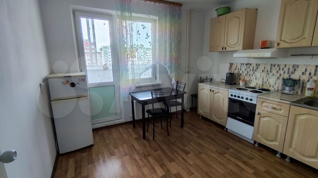 1-к. квартира, 40 м², 13/16 эт.