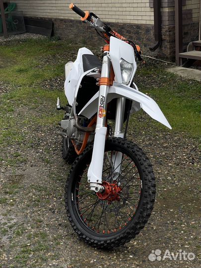 Продаю Avantis enduro 250 pro