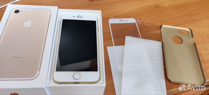 iPhone 7, 32 ГБ