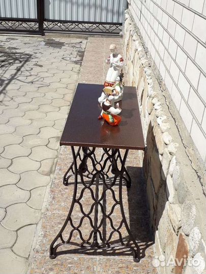 Столик