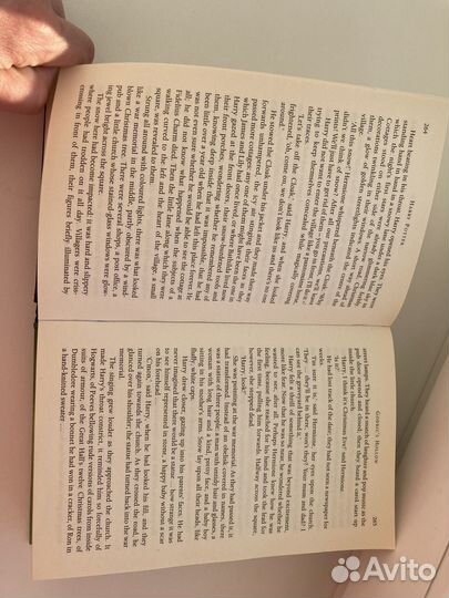 Гарри Поттер, книга на английском языке