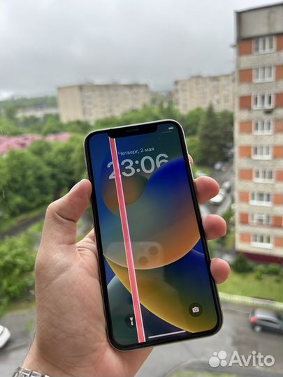 iPhone X, 64 ГБ