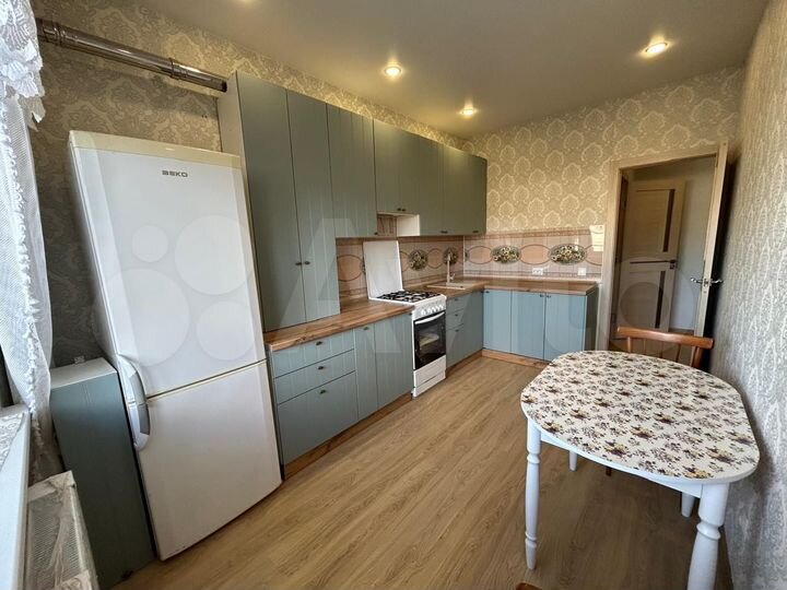 1-к. квартира, 38 м², 2/4 эт.