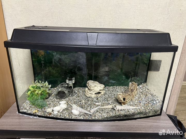 Аквариум с тумбой