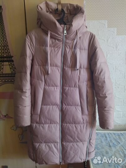 Пуховик женский 42 зимний