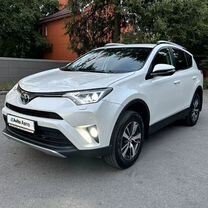 Toyota RAV4 2.0 CVT, 2016, 109 744 км, с пробегом, цена 2 445 000 руб.