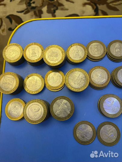 Юбилейные монеты