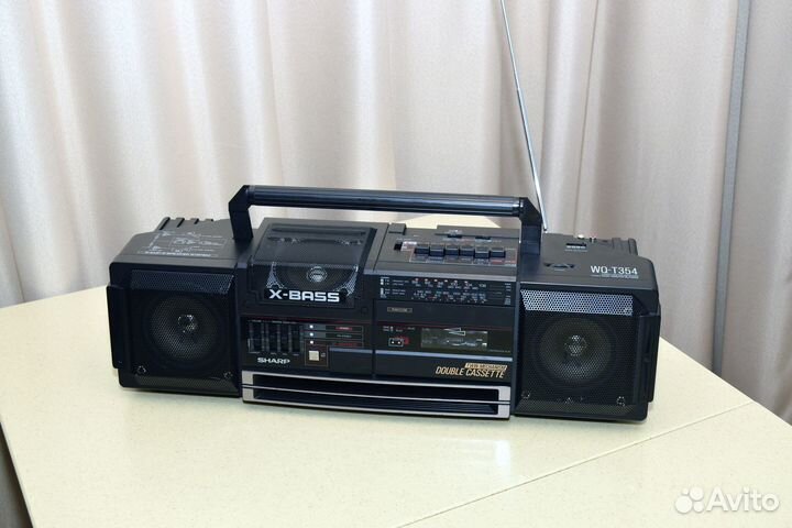 Двухкассетная магнитола Sharp WQ-T354H X-BAS