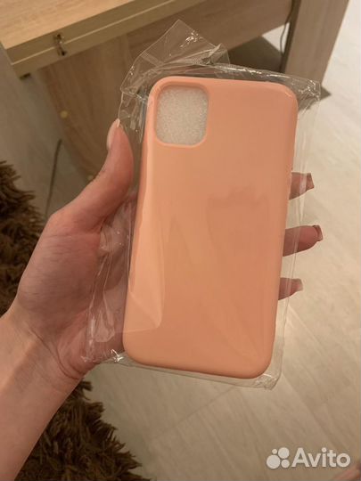 Чехол на iPhone 11