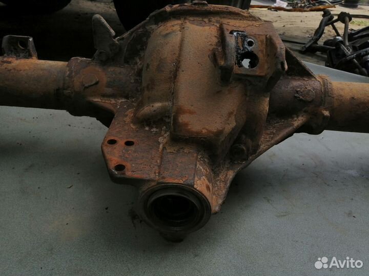 Кожух (чулок) заднего моста для Ford Explorer (U2)