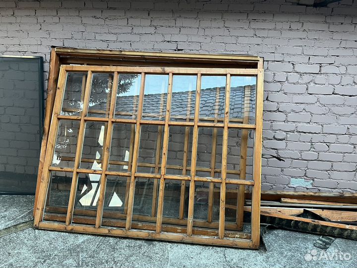 Деревянная оконная рама бу