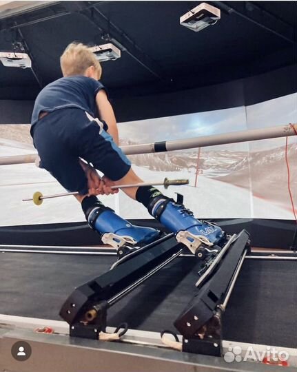 Горные лыжи и сноуборд на тренажере SkyTech