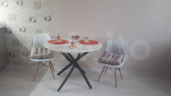 Комната 19 м² в 4-к., 2/4 эт.