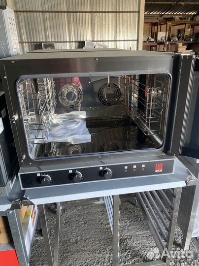 Пароконвектомат