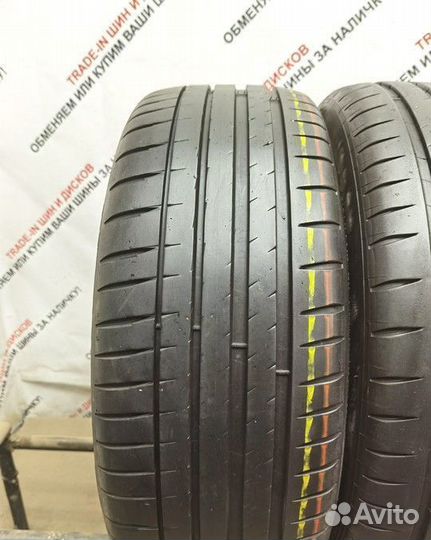 Michelin Pilot Sport 4 235/35 R19 91Y