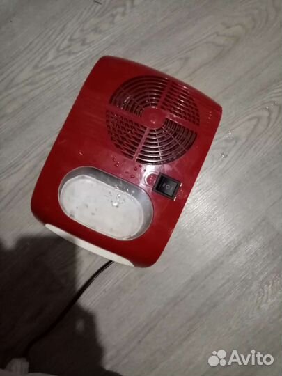 Лампа для сушки ногтей