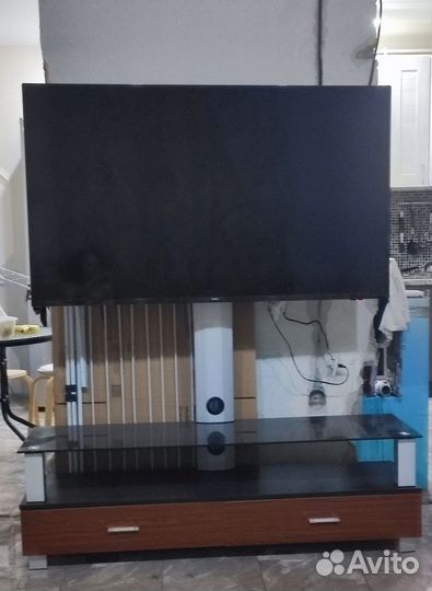 Продам телевизор Филлипс, диагональ 58