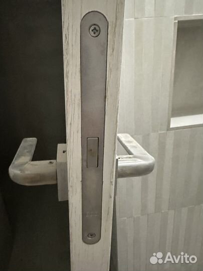 Комнатная дверь