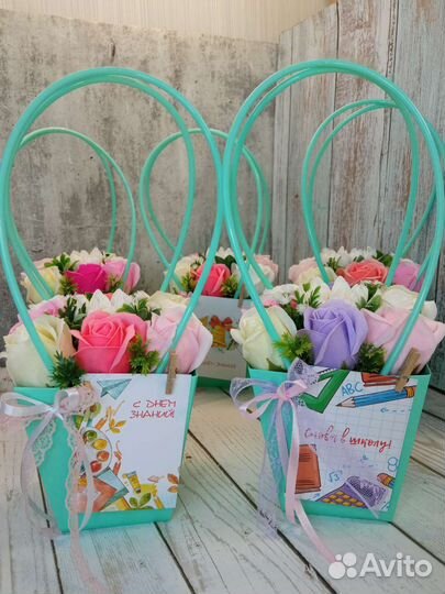 Букетик в декоративной сумочке мыльные цветы